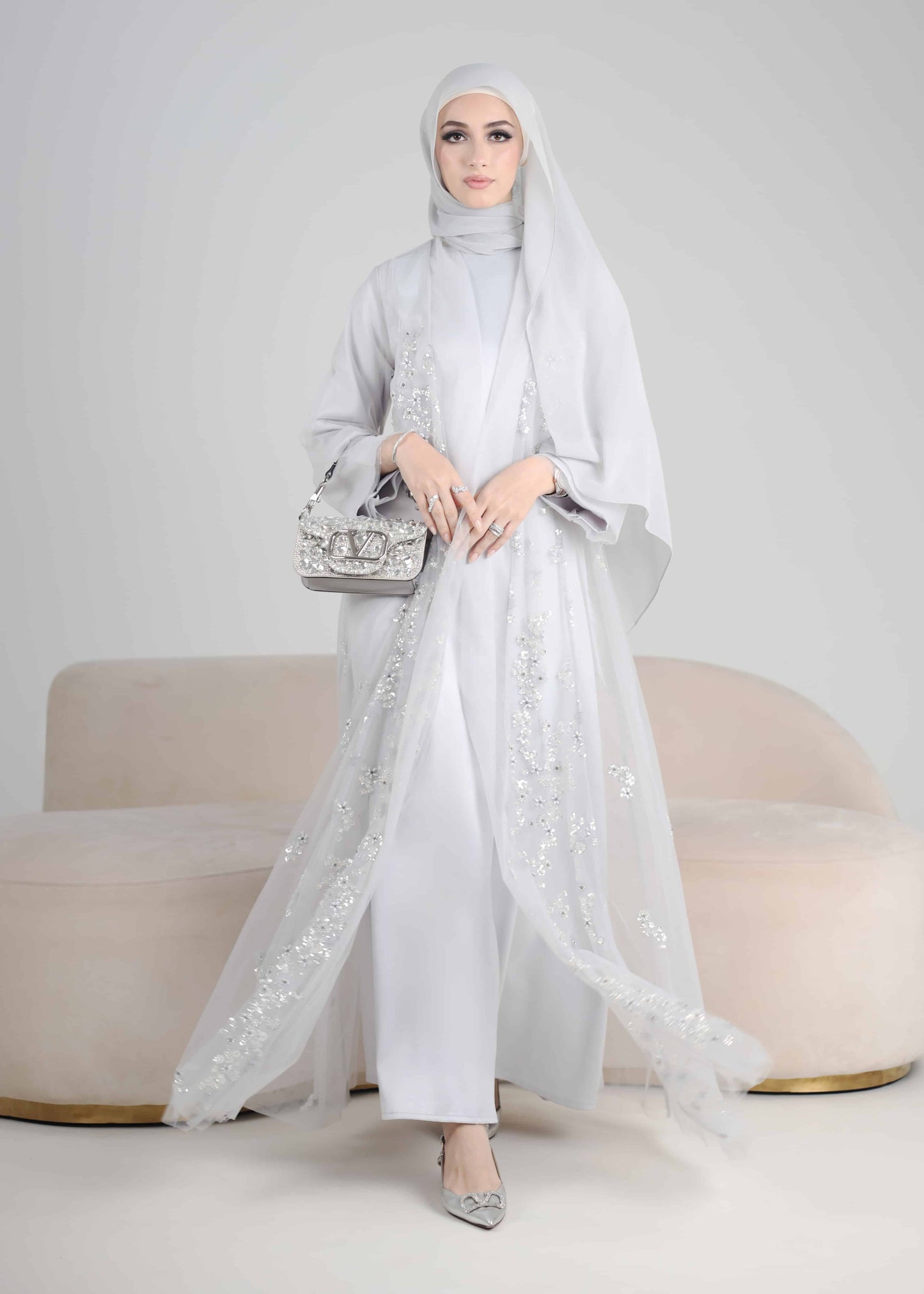 MINOR DEFECT RANYA ABAYA PETITE (GREY)