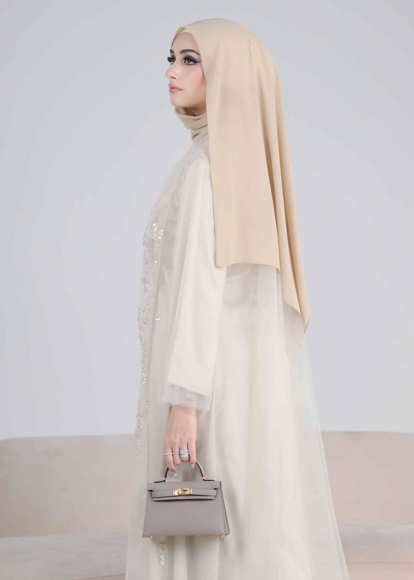 RANYA ABAYA TALL (CHAMPAGNE)