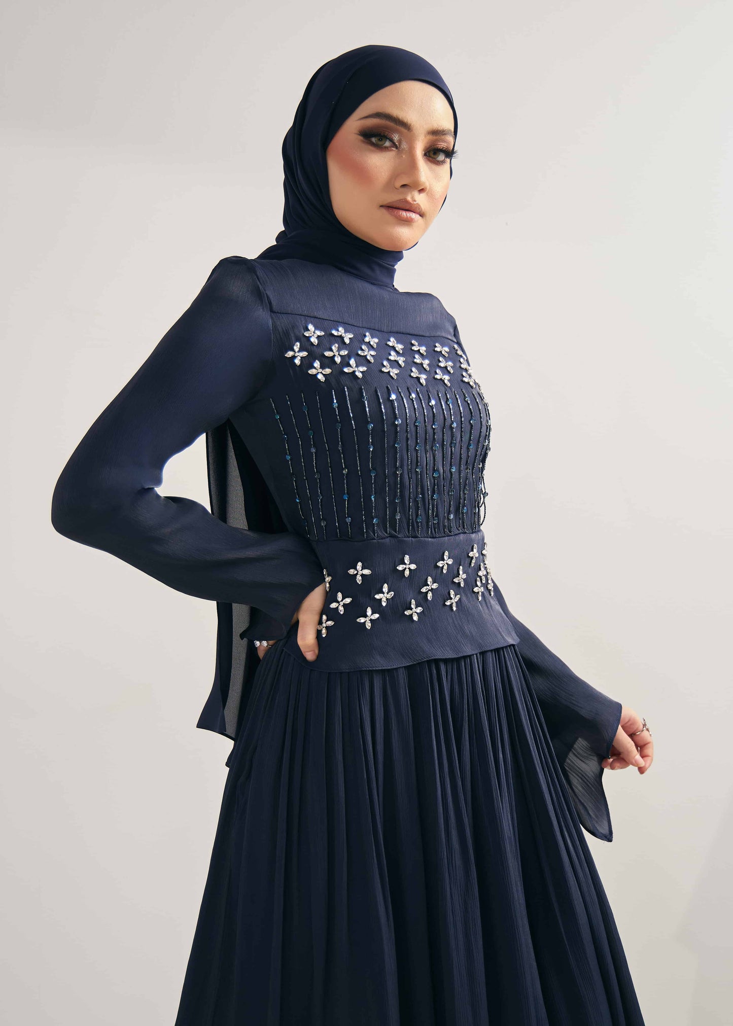 MINOR DEFECT ELYSIA DRESS (NAVY BLUE)