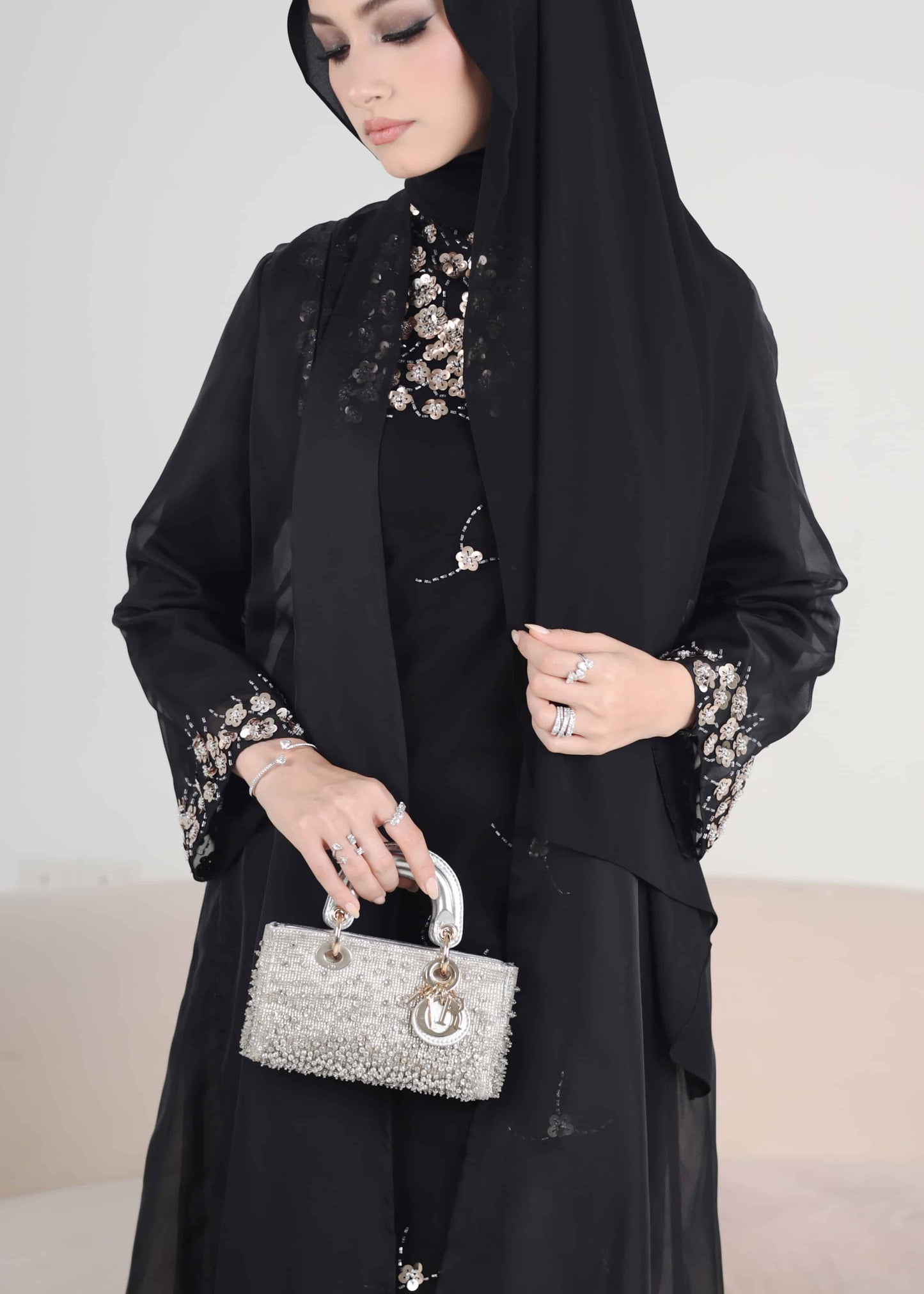 SERENE ABAYA TALL (BLACK)